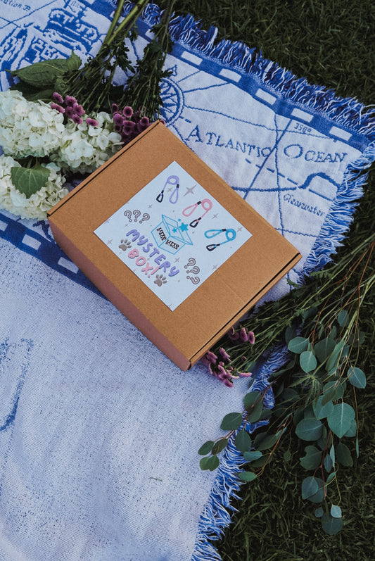 Litto Howler Mystery Box